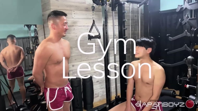 Ganshe Nen Ling in the gym without umbrella - Wanke video